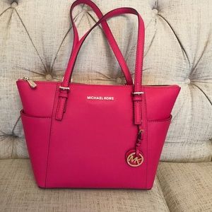 Michael Kors NWT Ultra Pink purse